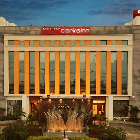 M B Greens Clarks Inn Moradabad Buitenkant foto