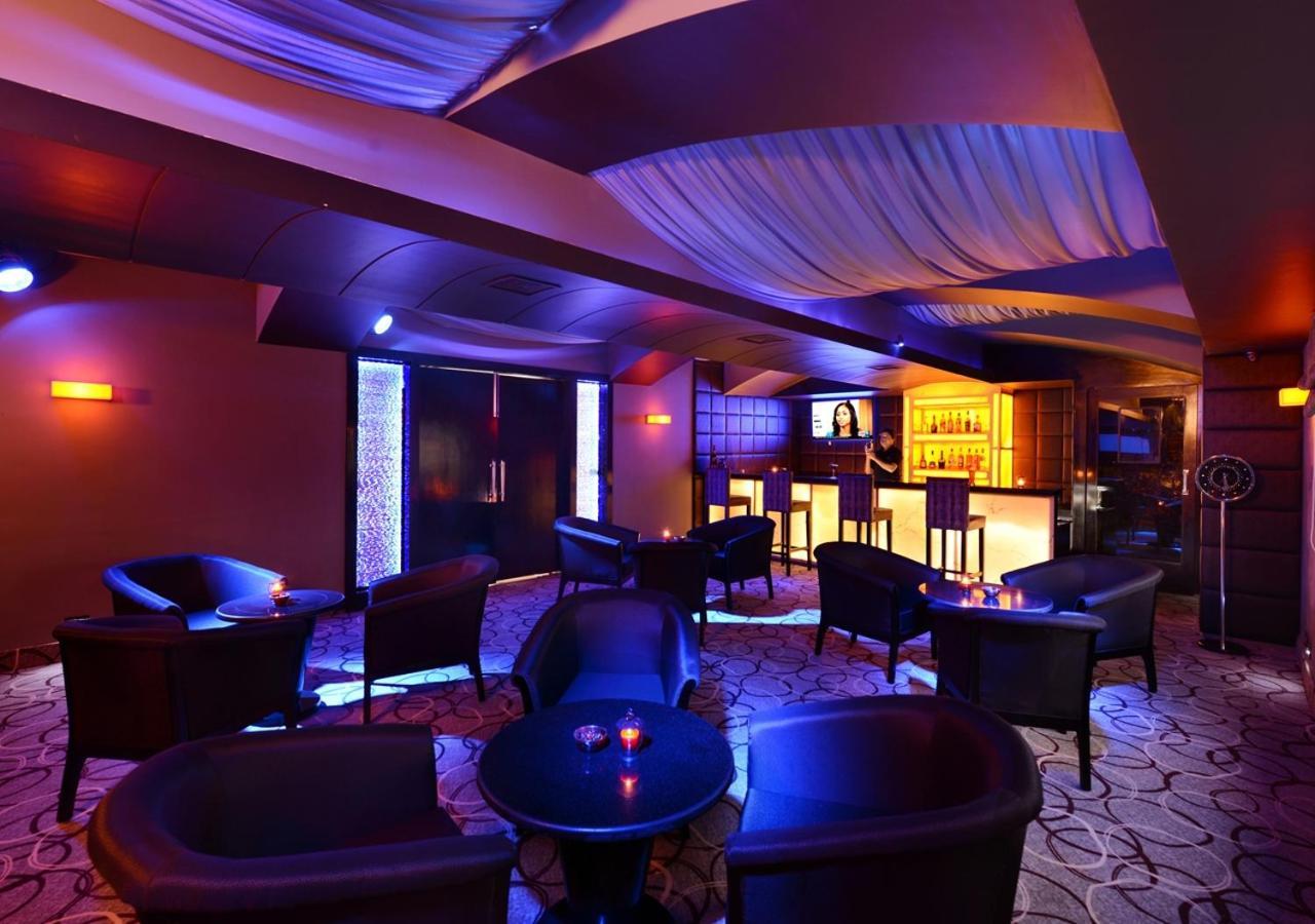M B Greens Clarks Inn Moradabad Buitenkant foto